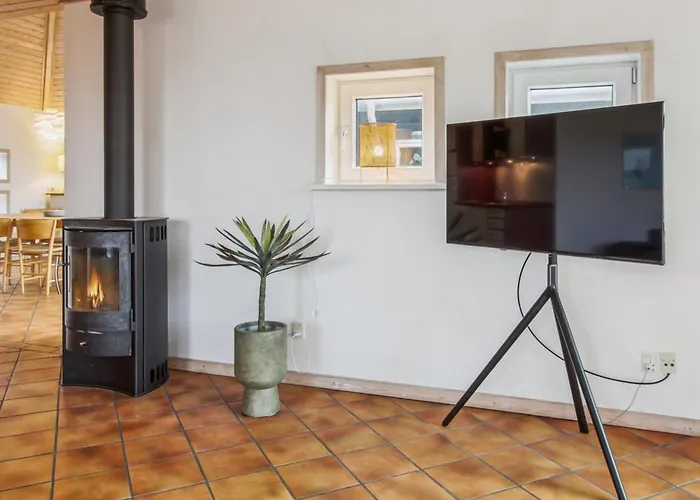 Brigida - 500m From The Sea By Interhome * Lakolk